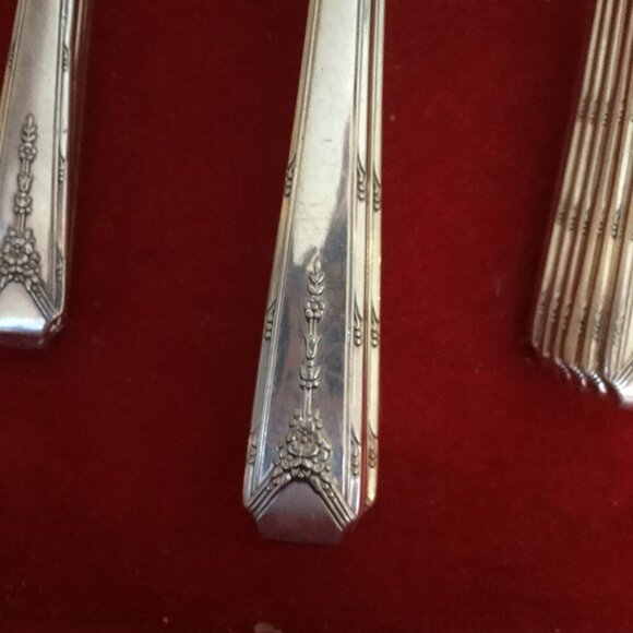 Vintage Community Plate silverware  set from the 1950 59 pieces plus the chest - Picture 4 of 11